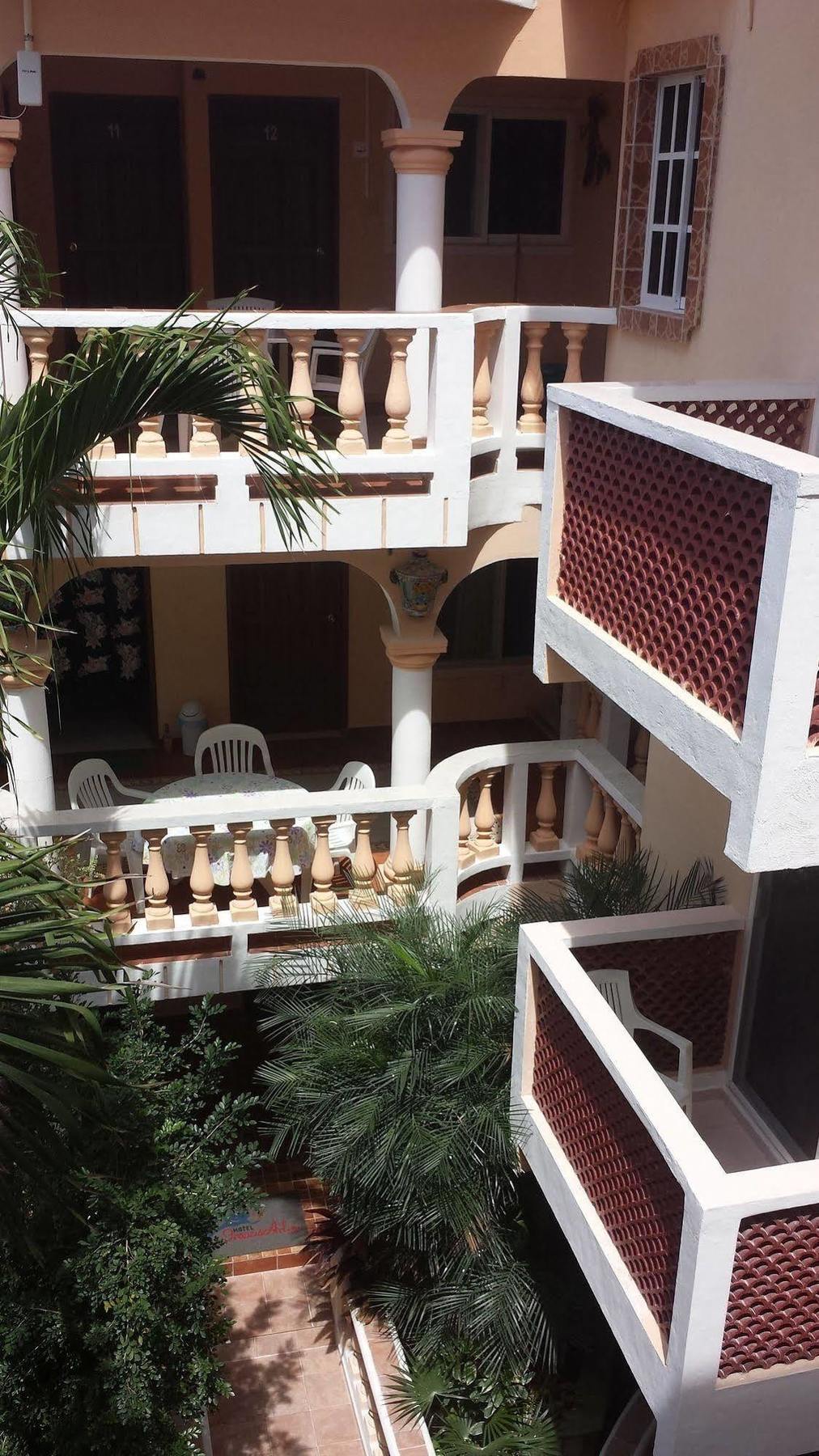 Hotel Francis Arlene Adults Only Isla Mujeres Εξωτερικό φωτογραφία