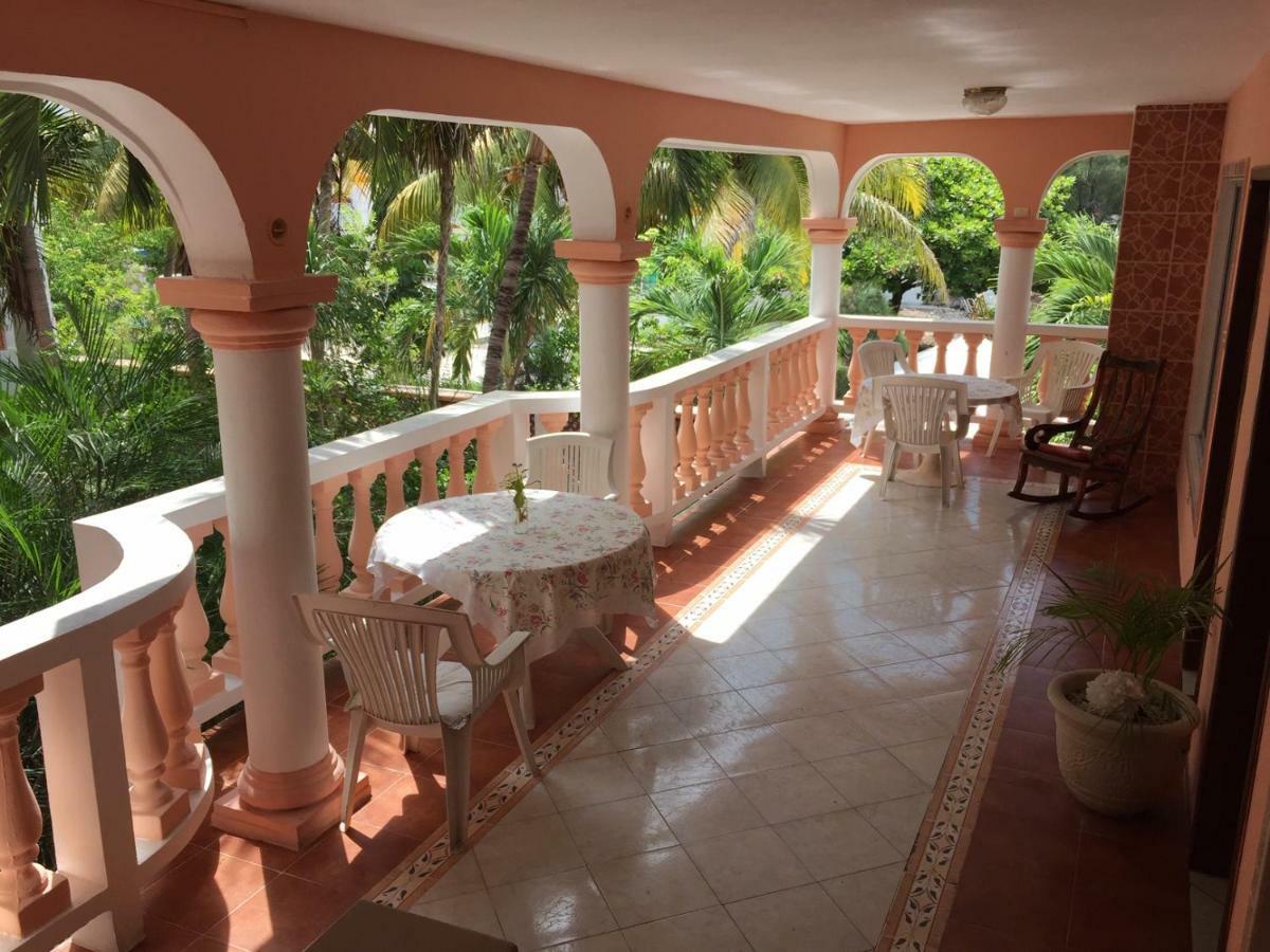 Hotel Francis Arlene Adults Only Isla Mujeres Εξωτερικό φωτογραφία